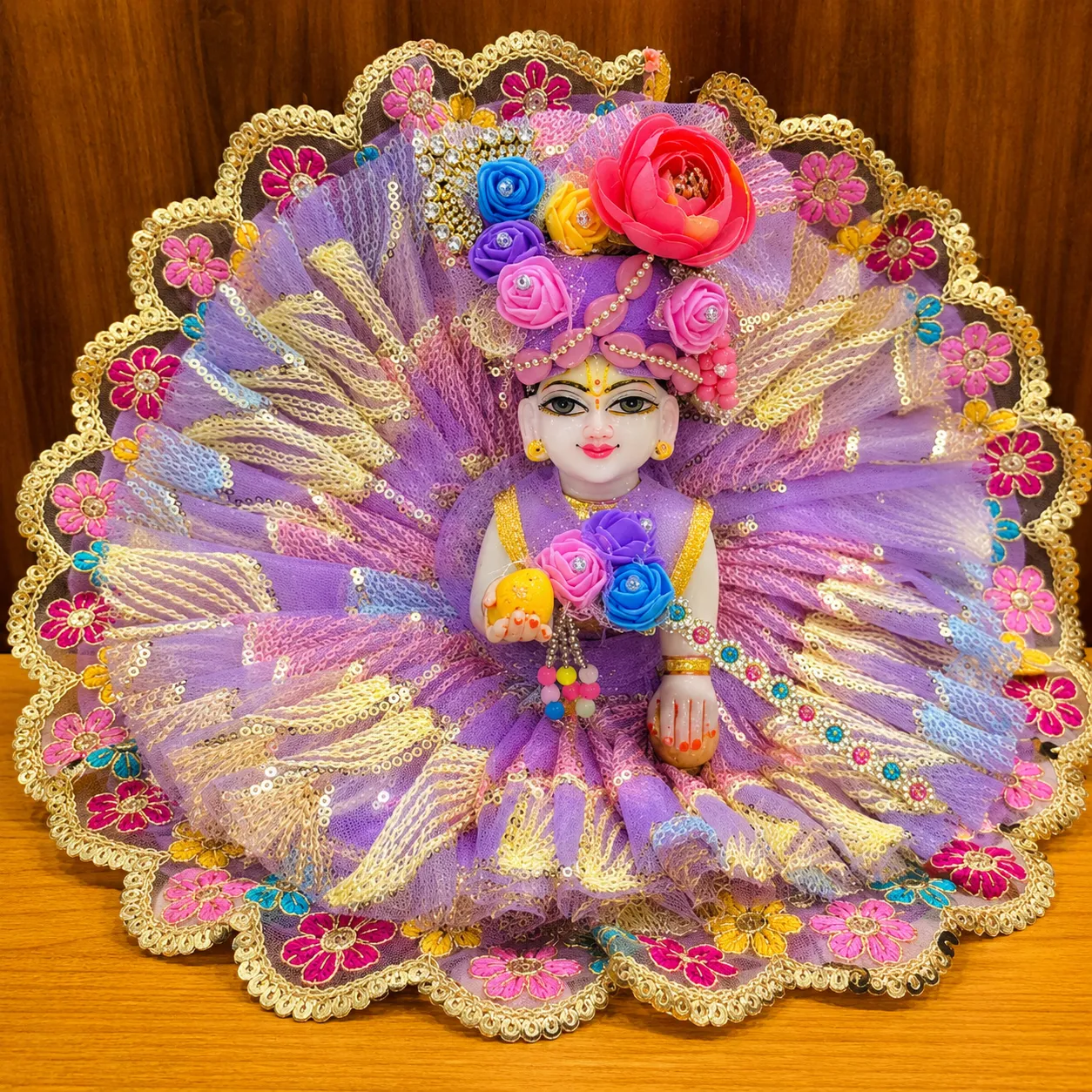 Beautiful Heavy Net Laddu Gopal Dress with Pagdi & Bansi