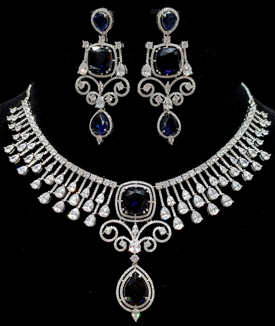NF0589101 NAMO 695 Premium Necklace Set White with Blue - Image 1