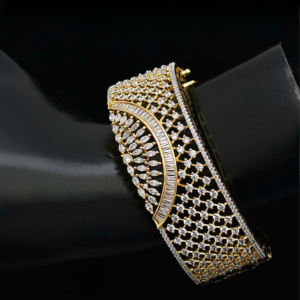 NAMO 215 Designer Openable Bracelet
