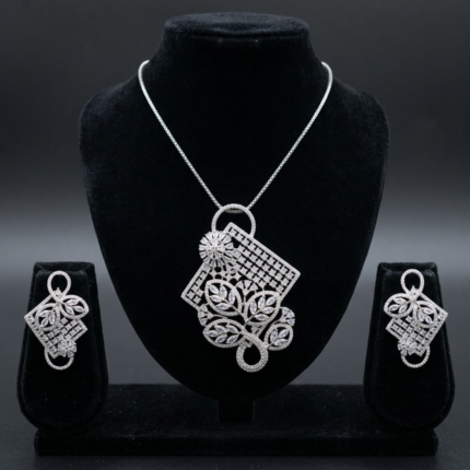 Rani 306 Designer Pendant Set